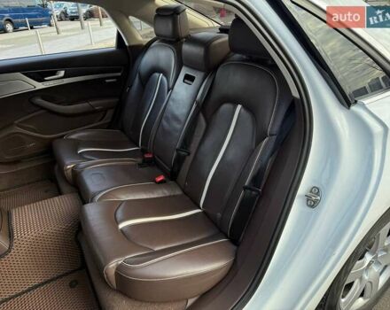 Белый Ауди А8, объемом двигателя 2.97 л и пробегом 217 тыс. км за 18990 $, фото 11 на Automoto.ua