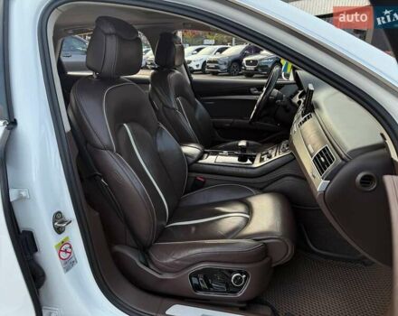 Белый Ауди А8, объемом двигателя 2.97 л и пробегом 217 тыс. км за 18990 $, фото 13 на Automoto.ua