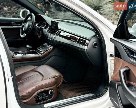 Ауди А8 2012 в Одессе на Automoto.ua Белый Ауди А8, объемом двигателя 4.16 л и пробегом 287 тыс. км за 16800 $, фото 27 на Automoto.ua