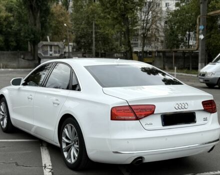 Белый Ауди А8, объемом двигателя 4.2 л и пробегом 287 тыс. км за 16800 $, фото 3 на Automoto.ua