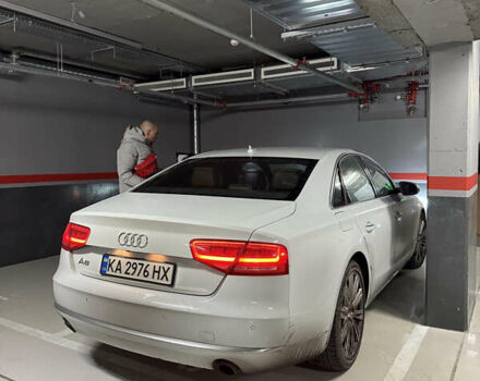 Белый Ауди А8, объемом двигателя 3 л и пробегом 143 тыс. км за 18300 $, фото 4 на Automoto.ua