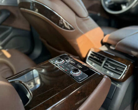 Белый Ауди А8, объемом двигателя 3 л и пробегом 143 тыс. км за 18300 $, фото 22 на Automoto.ua