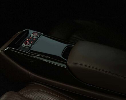 Білий Ауді A8, об'ємом двигуна 3 л та пробігом 145 тис. км за 18990 $, фото 19 на Automoto.ua