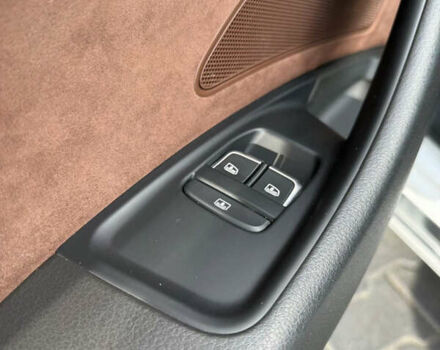 Белый Ауди А8, объемом двигателя 3 л и пробегом 143 тыс. км за 18300 $, фото 26 на Automoto.ua