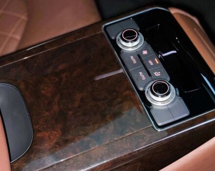 Білий Ауді A8, об'ємом двигуна 3 л та пробігом 145 тис. км за 18990 $, фото 21 на Automoto.ua