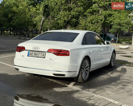 Белый Ауди А8, объемом двигателя 2.97 л и пробегом 178 тыс. км за 27900 $, фото 21 на Automoto.ua