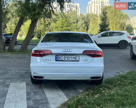Білий Ауді A8, об'ємом двигуна 2.97 л та пробігом 153 тис. км за 30900 $, фото 20 на Automoto.ua