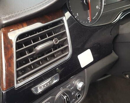 Белый Ауди А8, объемом двигателя 3 л и пробегом 111 тыс. км за 39000 $, фото 14 на Automoto.ua