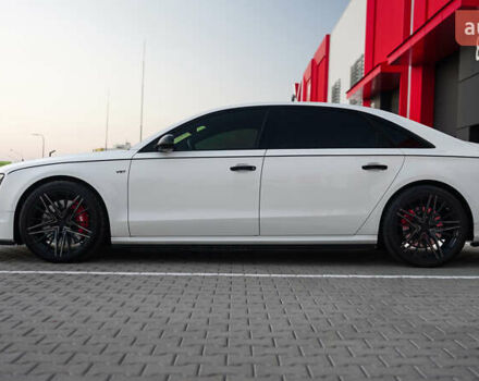 Белый Ауди А8, объемом двигателя 3.99 л и пробегом 172 тыс. км за 29000 $, фото 3 на Automoto.ua