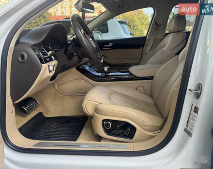 Белый Ауди А8, объемом двигателя 2.97 л и пробегом 153 тыс. км за 29900 $, фото 59 на Automoto.ua