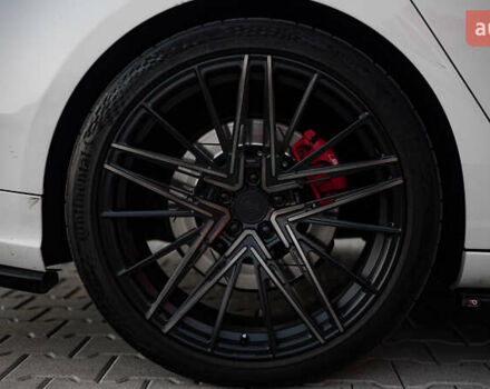 Белый Ауди А8, объемом двигателя 3.99 л и пробегом 172 тыс. км за 29000 $, фото 10 на Automoto.ua