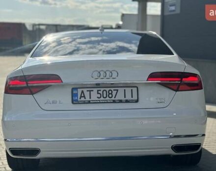 Белый Ауди А8, объемом двигателя 3 л и пробегом 158 тыс. км за 33700 $, фото 7 на Automoto.ua
