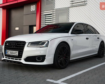 Белый Ауди А8, объемом двигателя 3.99 л и пробегом 172 тыс. км за 29000 $, фото 1 на Automoto.ua