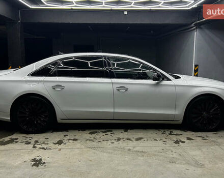 Белый Ауди А8, объемом двигателя 3 л и пробегом 217 тыс. км за 22000 $, фото 7 на Automoto.ua
