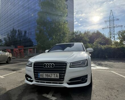 Белый Ауди А8, объемом двигателя 3 л и пробегом 178 тыс. км за 27900 $, фото 2 на Automoto.ua