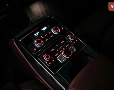 Белый Ауди А8, объемом двигателя 3.99 л и пробегом 172 тыс. км за 29000 $, фото 33 на Automoto.ua