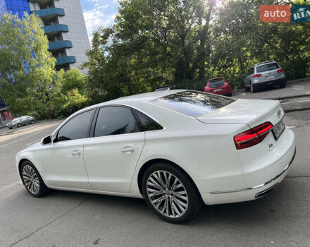 Білий Ауді A8, об'ємом двигуна 2.97 л та пробігом 178 тис. км за 28600 $, фото 22 на Automoto.ua