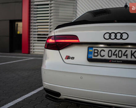 Белый Ауди А8, объемом двигателя 3.99 л и пробегом 172 тыс. км за 29000 $, фото 8 на Automoto.ua