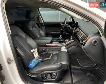 Белый Ауди А8, объемом двигателя 3 л и пробегом 216 тыс. км за 25900 $, фото 9 на Automoto.ua