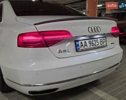 Белый Ауди А8, объемом двигателя 3 л и пробегом 193 тыс. км за 21000 $, фото 2 на Automoto.ua
