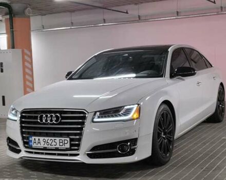Белый Ауди А8, объемом двигателя 3 л и пробегом 193 тыс. км за 21000 $, фото 4 на Automoto.ua