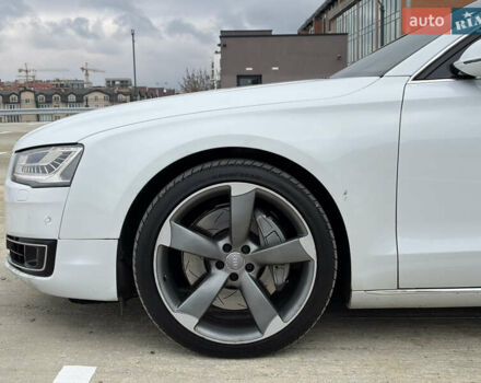 Білий Ауді A8, об'ємом двигуна 4.2 л та пробігом 269 тис. км за 25500 $, фото 8 на Automoto.ua