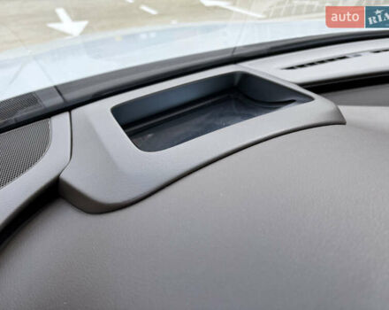 Білий Ауді A8, об'ємом двигуна 4.2 л та пробігом 269 тис. км за 25500 $, фото 34 на Automoto.ua