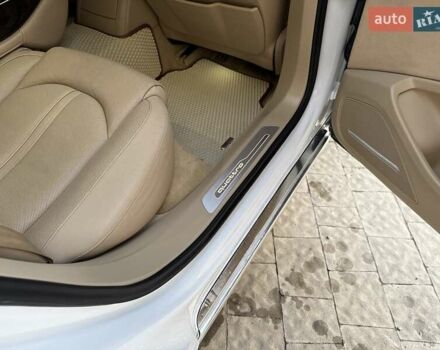 Ауди А8 2015 в Львове на Automoto.ua Белый Ауди А8, объемом двигателя 3 л и пробегом 158 тыс. км за 17999 $, фото 58 на Automoto.ua