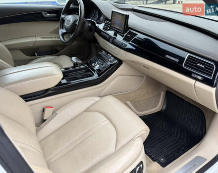 Білий Ауді A8, об'ємом двигуна 4.2 л та пробігом 269 тис. км за 25500 $, фото 18 на Automoto.ua