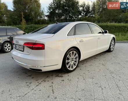 Белый Ауди А8, объемом двигателя 3 л и пробегом 158 тыс. км за 19999 $, фото 1 на Automoto.ua