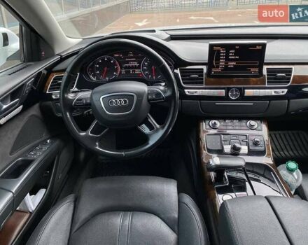 Белый Ауди А8, объемом двигателя 3 л и пробегом 216 тыс. км за 25900 $, фото 23 на Automoto.ua