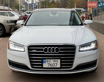 Белый Ауди А8, объемом двигателя 3 л и пробегом 216 тыс. км за 25900 $, фото 2 на Automoto.ua