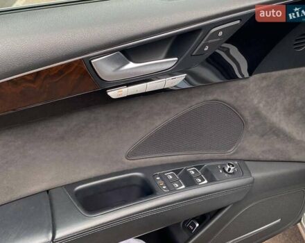 Белый Ауди А8, объемом двигателя 3 л и пробегом 216 тыс. км за 25900 $, фото 16 на Automoto.ua