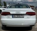 Белый Ауди А8, объемом двигателя 3 л и пробегом 193 тыс. км за 21900 $, фото 3 на Automoto.ua