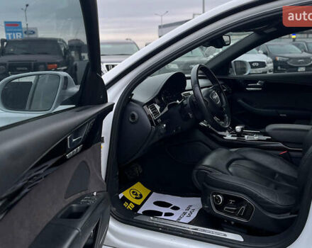 Белый Ауди А8, объемом двигателя 3 л и пробегом 182 тыс. км за 22900 $, фото 17 на Automoto.ua