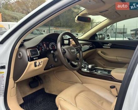 Белый Ауди А8, объемом двигателя 3 л и пробегом 95 тыс. км за 23900 $, фото 12 на Automoto.ua