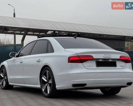 Белый Ауди А8, объемом двигателя 3 л и пробегом 95 тыс. км за 23900 $, фото 5 на Automoto.ua