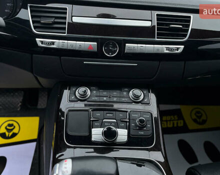 Белый Ауди А8, объемом двигателя 3 л и пробегом 182 тыс. км за 22900 $, фото 13 на Automoto.ua