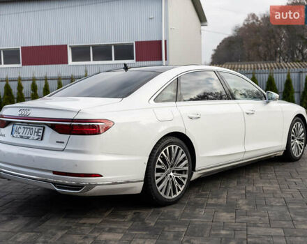 Белый Ауди А8, объемом двигателя 3 л и пробегом 165 тыс. км за 43500 $, фото 7 на Automoto.ua