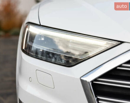 Белый Ауди А8, объемом двигателя 3 л и пробегом 165 тыс. км за 43500 $, фото 94 на Automoto.ua