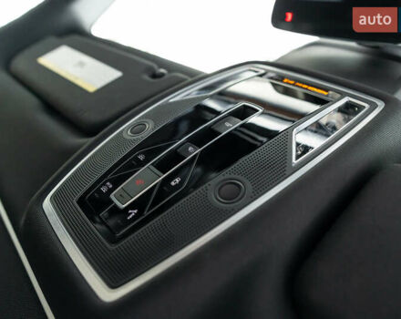 Белый Ауди А8, объемом двигателя 3 л и пробегом 165 тыс. км за 43500 $, фото 54 на Automoto.ua