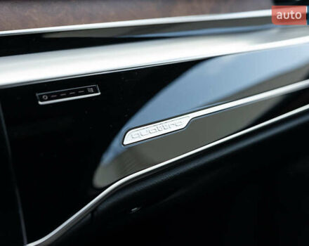 Белый Ауди А8, объемом двигателя 3 л и пробегом 165 тыс. км за 43500 $, фото 53 на Automoto.ua