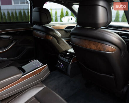 Белый Ауди А8, объемом двигателя 3 л и пробегом 165 тыс. км за 43500 $, фото 73 на Automoto.ua