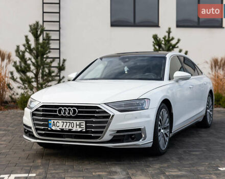 Белый Ауди А8, объемом двигателя 3 л и пробегом 165 тыс. км за 43500 $, фото 2 на Automoto.ua