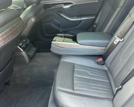 Белый Ауди А8, объемом двигателя 3 л и пробегом 53 тыс. км за 58000 $, фото 33 на Automoto.ua