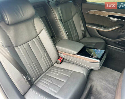 Белый Ауди А8, объемом двигателя 3 л и пробегом 53 тыс. км за 58000 $, фото 41 на Automoto.ua