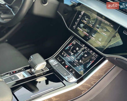 Белый Ауди А8, объемом двигателя 3 л и пробегом 53 тыс. км за 58000 $, фото 17 на Automoto.ua