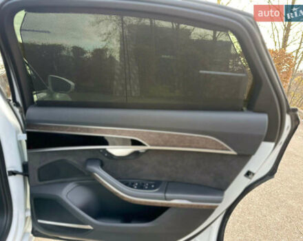 Белый Ауди А8, объемом двигателя 3 л и пробегом 53 тыс. км за 58000 $, фото 19 на Automoto.ua