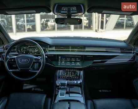 Белый Ауди А8, объемом двигателя 3 л и пробегом 93 тыс. км за 57500 $, фото 29 на Automoto.ua