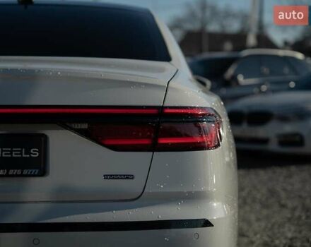 Белый Ауди А8, объемом двигателя 3 л и пробегом 93 тыс. км за 57500 $, фото 7 на Automoto.ua